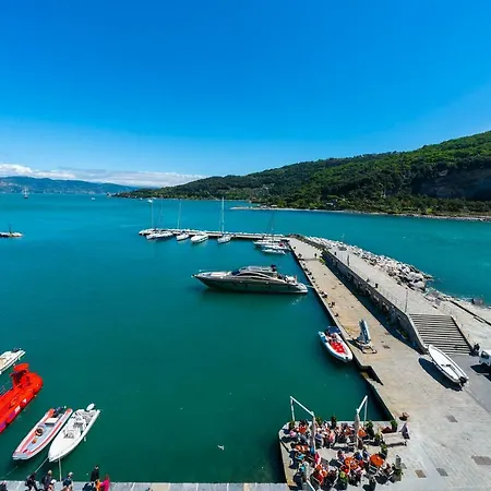 Porto Antico Apartamento *