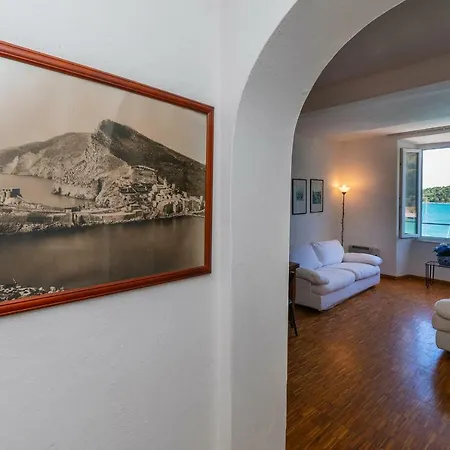 Porto Antico *